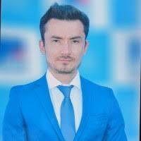 50+ perfiles de «Frederick Bravo»