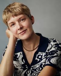 🎥 Introducing BFF22's Festival Jury! ◾️ ALONA METZER is a Toronto-based  producer, and a graduate of the Canadian Film Centre's Producers' Lab. Her  passion lies in working with auteur directors