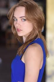 Sierra Pond's Instagram, Twitter & Facebook