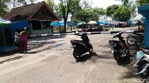 Di kawasan waduk kedung ombo, tepatnya di desa ngargotirto, telah dibangun arena pacuan kuda dengan lintasan sepanjang 600 meter. Hampir Setahun Wisata Waduk Kedungombo Ditutup Ini Alasannya