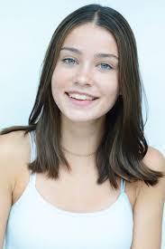 Evie Martin's Instagram, Twitter & Facebook