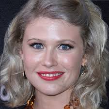 Películas y series de Rose Reynolds