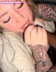 itsaaspyn  thataspyn Гола изтичане OnlyFans снимка 21 - Nudogram v2.1