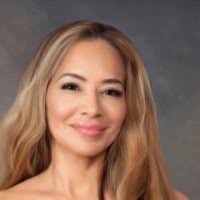 Carolina Ayala's Instagram, Twitter & Facebook