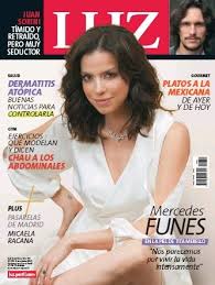 Y así sucedió con mercedes funes. Mercedes Funes Luz Magazine 01 October 2017 Cover Photo Argentina