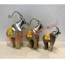 Elephant wall art is available at affordable prices. Elephant Home Decor Packaging Type Box Rs 1600 Set Parikshit International Id 20812369255
