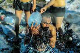 Pola osam je i počinje dnevnik, a ja sam sjela na svoje mjesto i naš realizator govori da nećemo imati nijednog priloga. Arijana Saracevic Arijana14698120 Twitter