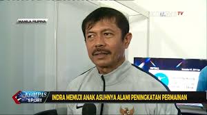 Indra sjafri juga menyoroti sistem sepakbola profesional di indonesia yang terlalu menganaktirikan potensi pemain muda. Tembus Babak Final Indra Sjafri Puji Anak Asuhnya Alami Peningkatan Permainan Youtube