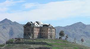Präsident mohammed daoud khan und die meisten seiner familienangehörigen wurden im präsidentenpalast in kabul am folgenden tag hingerichtet. Tajbeg Palast Wikipedia