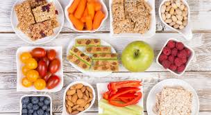 It's a lot easier to resist reaching for junk food when you have healthy snacking options available. 7 Smart Tips For Eating Healthy Snacks Daily Women Daily Magazine