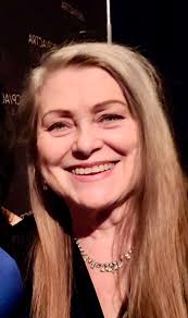 Touching Evil" Justine (TV Episode 2004)