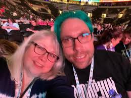 You were amazing, St. Louis! Thanks for singing with us 😁  #NKOTBMixtapeTour #AreYouIn 📸: Paris Visone