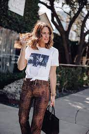How To Style A Graphic Tee Style Spring Outfit Summer Outfits
