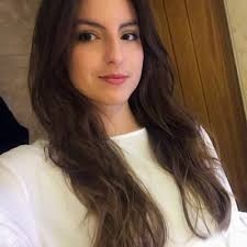 Lily Delaney's Instagram, Twitter & Facebook