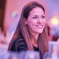 Anna Fehl's Instagram, Twitter & Facebook