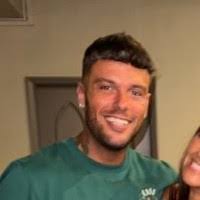 Damian Simpson's Instagram, Twitter & Facebook