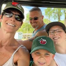 Ryan Gash's Instagram, Twitter & Facebook