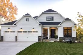 Setelah gaya vintage, kini trend gaya desain interior rumah yang semakin banyak diminati adalah gaya shabby chic. Mengenal Lebih Dalam 5 Konsep Desain Interior American Style Narasi