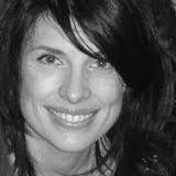 Elsa Vincent's Instagram, Twitter & Facebook