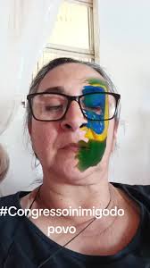 Os vídeos de Antonia Schroeder Ri🌻🚩 (@antoniaschroederr) com som original 