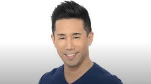 Parry Shen (Brad) is in the opening credits today!! Yay!!