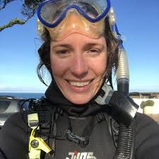 Lauren Toth (@DrLaurenToth)