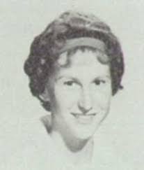 Elisha Thayer's Instagram, Twitter & Facebook