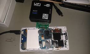 Samsung emmc is produced in very compact sizes (typically smaller than a postage stamp) to create room within devices for additional parts. Solusi Ponsel Komputer Solusi Oppo R821 R1001 R831 R831k R2001 Stuck On Logo Wipe Data Filed