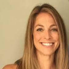 Amanda Beitzel's Instagram, Twitter & Facebook