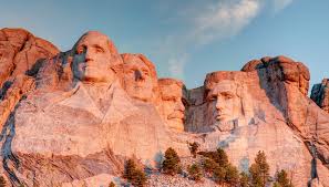 Mount rushmore in south dakota's black hills national forest, features four gigantic sculptures depicting the faces of u.s. Faszination Mount Rushmore In Den Usa Urlaubsguru De