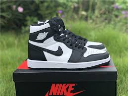 Black And White Nike Air Jordans Womens Women Men Nike Air Jordan 1 Retro High Black White 555088 010 In 2020 White Nike Shoes Air Jordans Nike Air Shoes