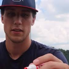 one whole year loving you! I guess it’s true that time flies when you’re  having fun. I love you 🤍