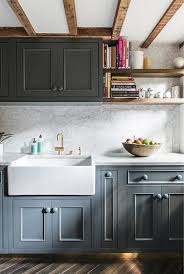 Elixabeth Roberts Via Desire To Inspire Beautiful Kitchen With A Low Ceiling And Natural Light Kitchen Inspirations Kitchen Design Home Kitchens