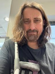 Thank you so much to those that stopped to help my 18 year old son when he  had a bike accident