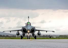 The rafale entered service with the french navy in 2004 and with the french air force in 2006. The Latest Member Of The French Delta Wing Family Dassault Rafale Defence Turkey Magazine