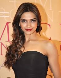 Deepika Hairstyles 20 Best Hairstyle Of Deepika Padukone Deepika Hairstyles Bollywood Hairstyles Deepika Padukone Hair