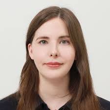 Jennifer Geronimo's Instagram, Twitter & Facebook