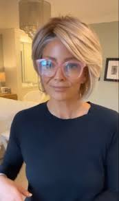 240 Haare-Ideen in 2025