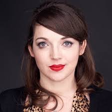 Renee Gilman's Instagram, Twitter & Facebook