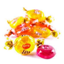 Adı bayram şekeri olsa da genelde şeker olmaz, madlen veya kağıda sarılı çikolata olur. Miss Karisik Meyveli Bonbon Bayram Sekeri 11 57 Tl Kdv