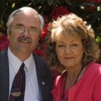 Julie Lobe's Instagram, Twitter & Facebook