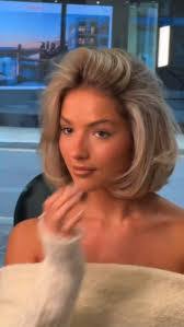 Jocelyn Leigh's Instagram, Twitter & Facebook