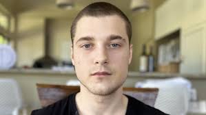 Post Office manager's jaw breaks in Fred Brophy's Boxing Troupe tent