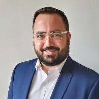 800+ "Underwood" profiles