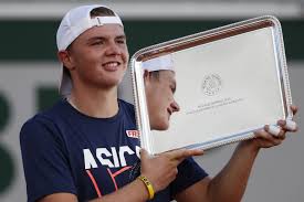 It was held at the stade roland garros in paris, france. Stricker Gewinnt Schweizer Junioren Final Bei Den French Open Watson