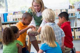 Wir haben für dich alle wichtigen informationen rund um das thema praktikum im kindergarten inklusive bewerbung und praktikumsbericht zusammengestellt. Bewerbung Fur Ein Praktikum Im Kindergarten So Gehen Sie Vor