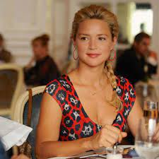 Virginie first fell in love at age 10 to a boy named serge. Virginie Efira Institut Francais