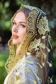 Faith Head Coverings Holy, Chapel Veils, Yellow Mass Veil, Long Veil  Mantilla