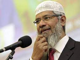 Berikut senarai 8 fakta ringkas tentang penceramah tersebut: Isu Zakir Naik Dibawa Ke Kabinet
