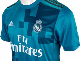 Get ready for game day with officially licensed real madrid jerseys, uniforms and more for sale for men, women and youth at the ultimate sports store. 2017 18 Adidas Kids Real Madrid 3rd Jersey Soccerpro